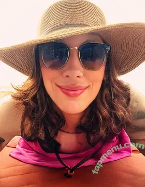 sissyslutmorgan / sissyslutmorgan.qos nude photo #0002