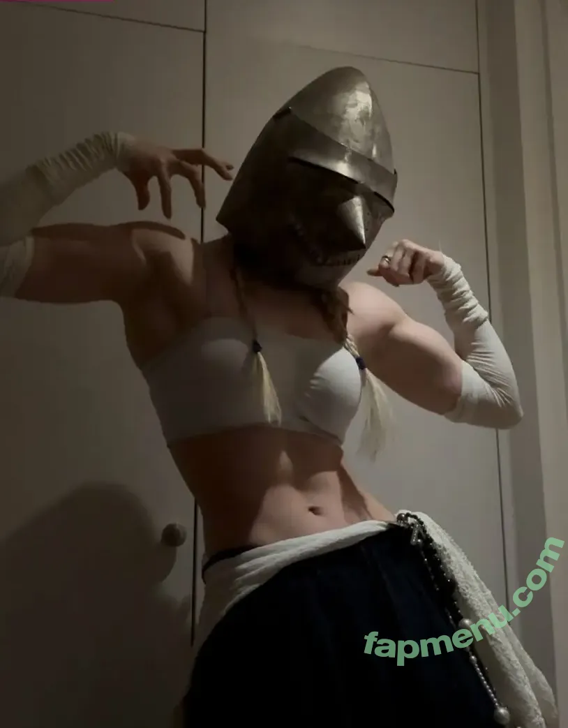 Sistervader nude photo #0003 (Sistervader)