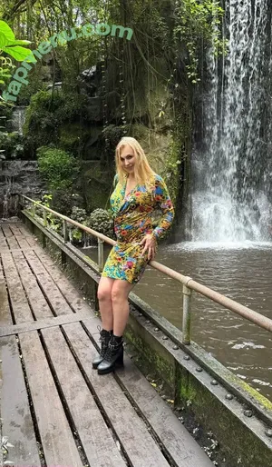 Siswet / Siswet19 / siswetofficial nude photo #0125