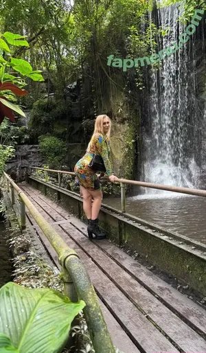 Siswet / Siswet19 / siswetofficial nude photo #0126