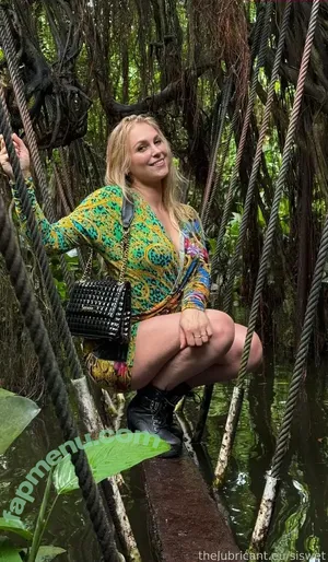 Siswet / Siswet19 / siswetofficial nude photo #0132