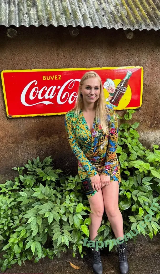 Siswet nude photo #0112 (Siswet19 / siswetofficial)