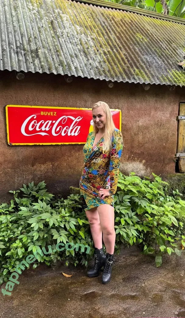 Siswet nude photo #0114 (Siswet19 / siswetofficial)