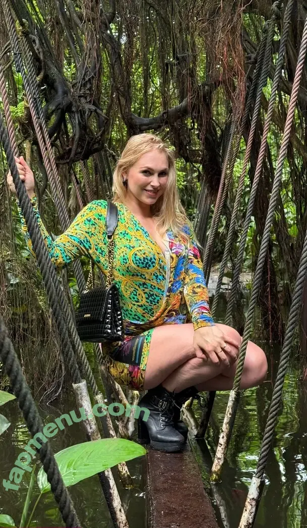 Siswet nude photo #0133 (Siswet19 / siswetofficial)