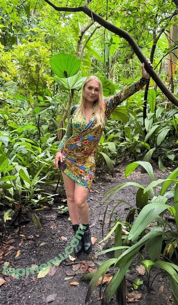 Siswet nude photo #0154 (Siswet19 / siswetofficial)