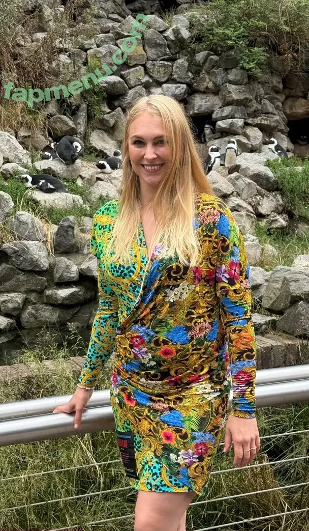 Siswet nude photo #0155 (Siswet19 / siswetofficial)