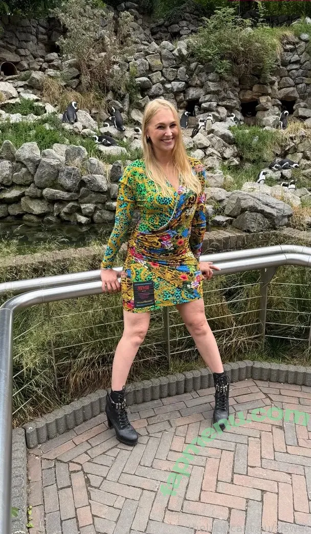 Siswet nude photo #0157 (Siswet19 / siswetofficial)