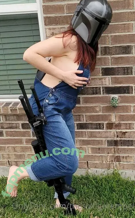 Six Figure Rebel nude photo #0003 (rebelwilson / thesixfigurerebel)