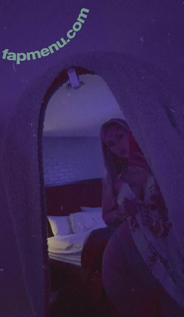sixeuncensored nude photo #0007 (mrsixhundred)