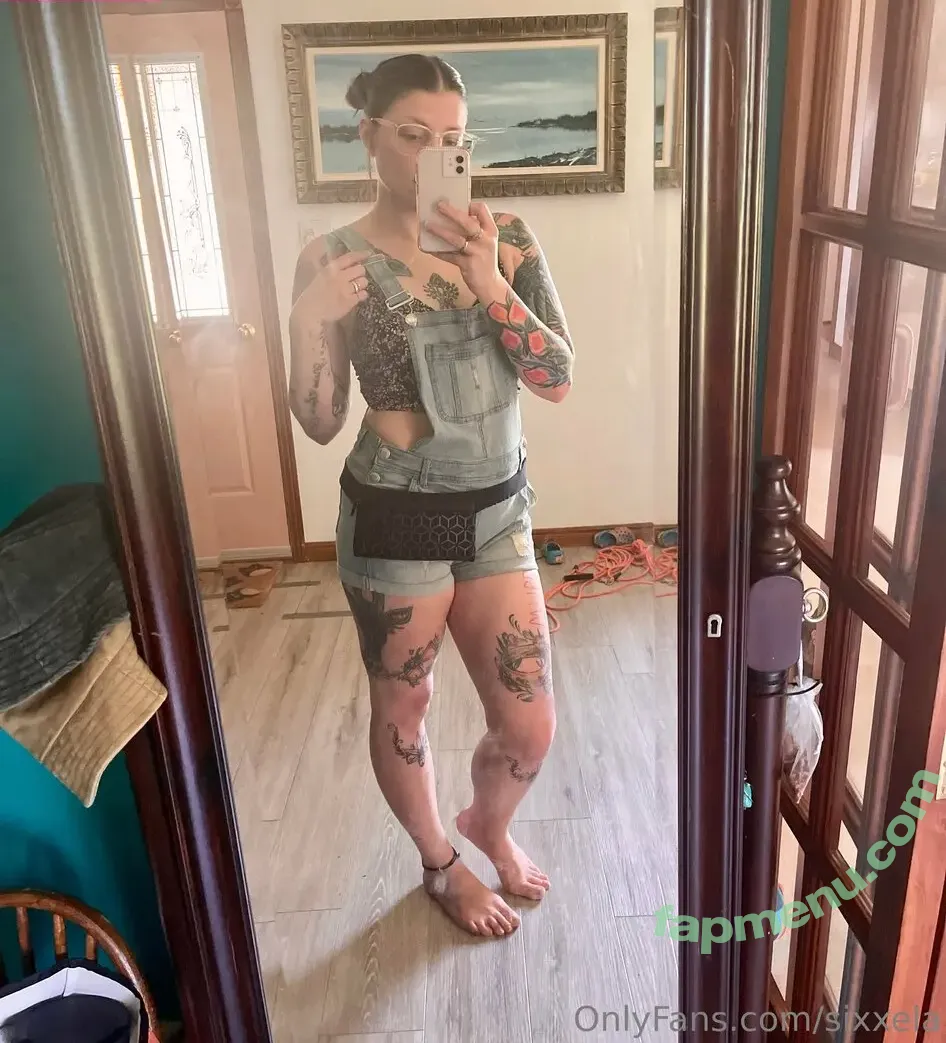 sixxela nude photo #0254 (sixxela_)