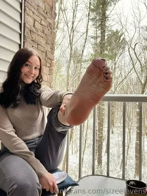 Sizeelevens / robinharrisjr nude photo #0052