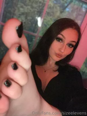 Sizeelevens / robinharrisjr nude photo #0216