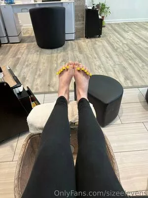 Sizeelevens / robinharrisjr nude photo #0525