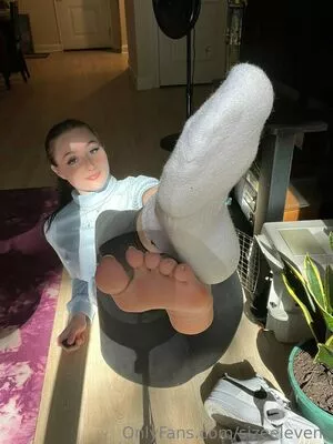 Sizeelevens / robinharrisjr nude photo #0676