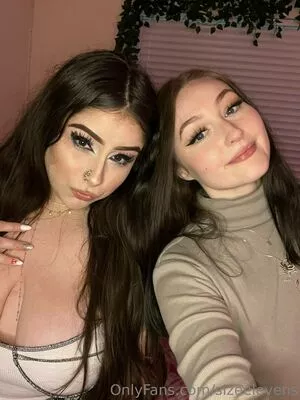 Sizeelevens / robinharrisjr nude photo #0729