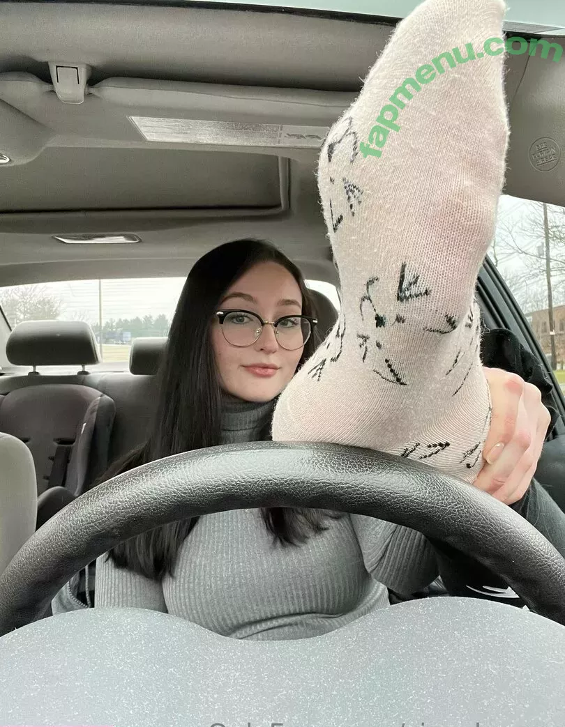 Sizeelevens nude photo #0010 (robinharrisjr)