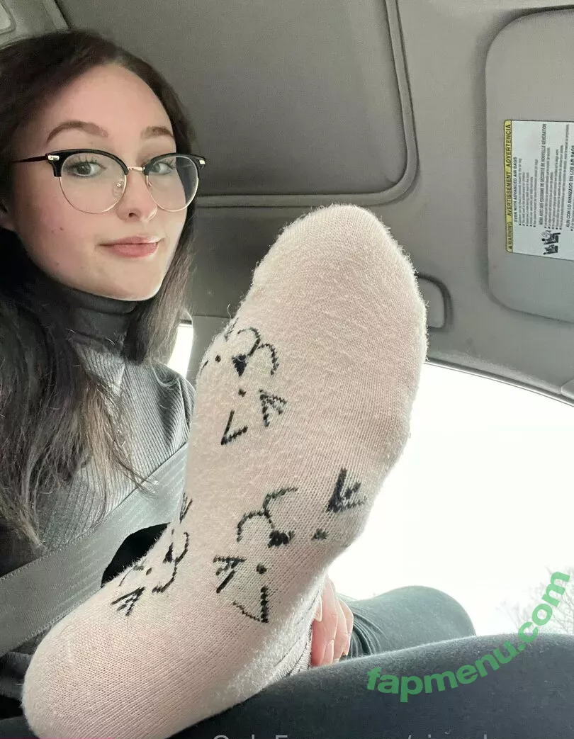 Sizeelevens nude photo #0027 (robinharrisjr)