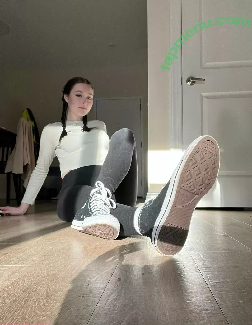 Sizeelevens nude photo #0029 (robinharrisjr)