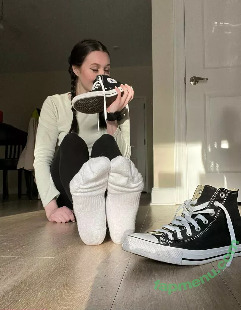 Sizeelevens nude photo #0031 (robinharrisjr)