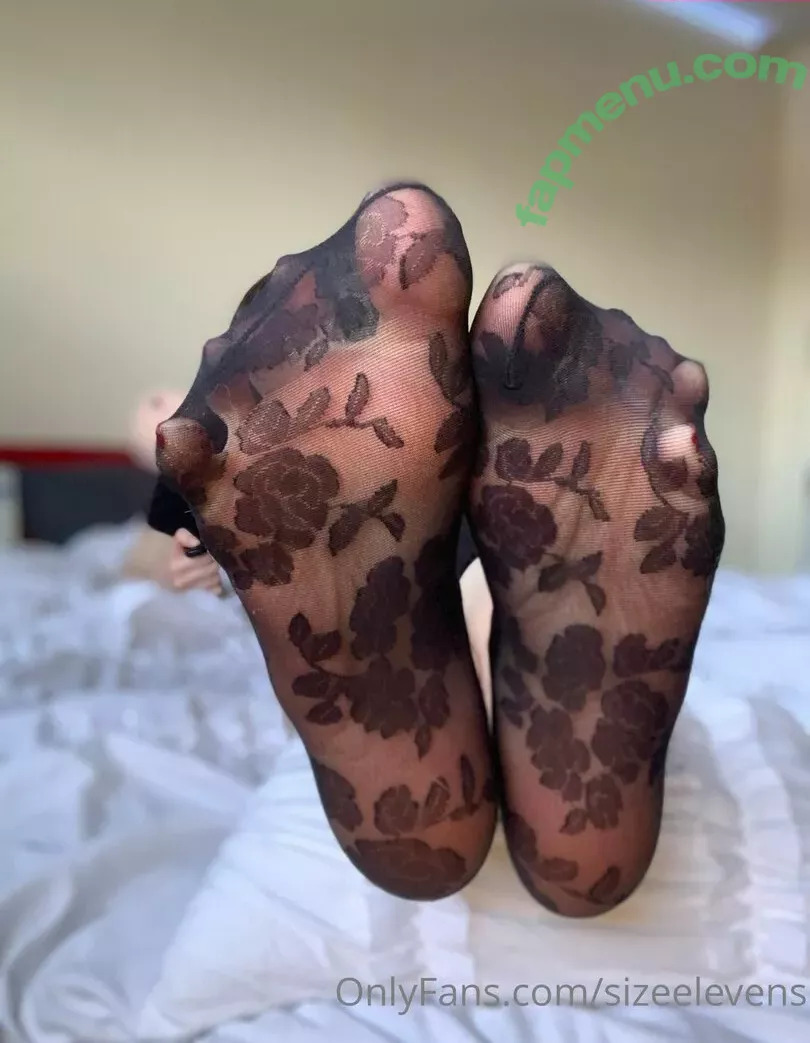 Sizeelevens nude photo #0198 (robinharrisjr)