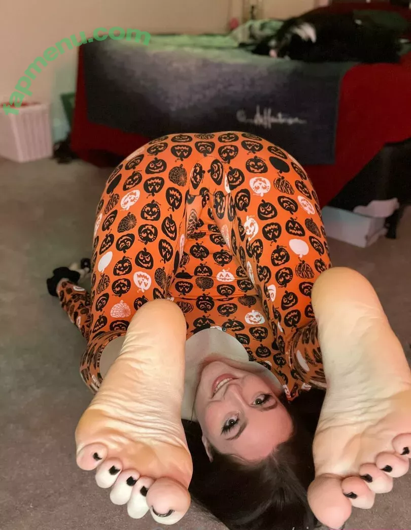 Sizeelevens nude photo #0404 (robinharrisjr)