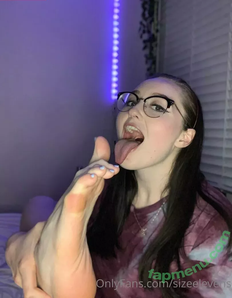 Sizeelevens nude photo #0557 (robinharrisjr)