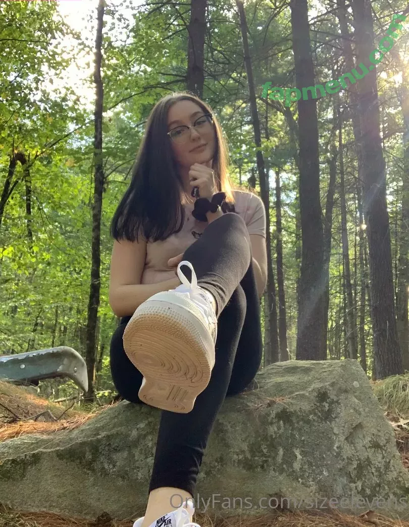 Sizeelevens nude photo #0603 (robinharrisjr)