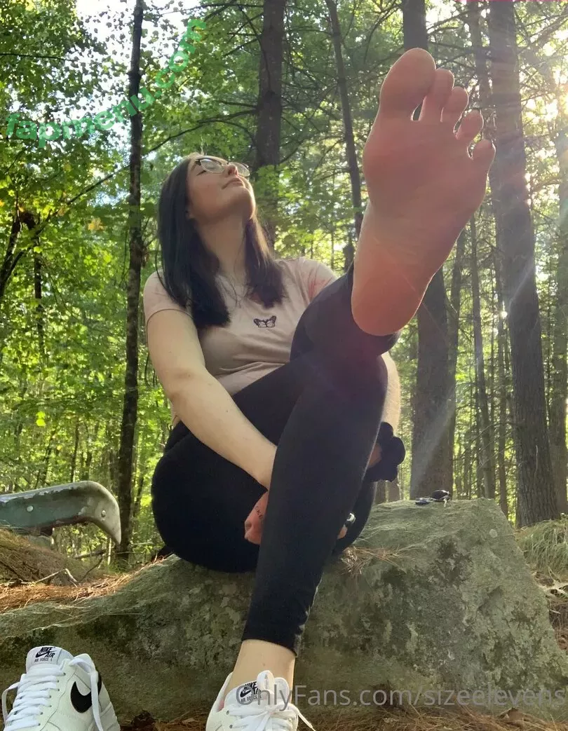 Sizeelevens nude photo #0607 (robinharrisjr)