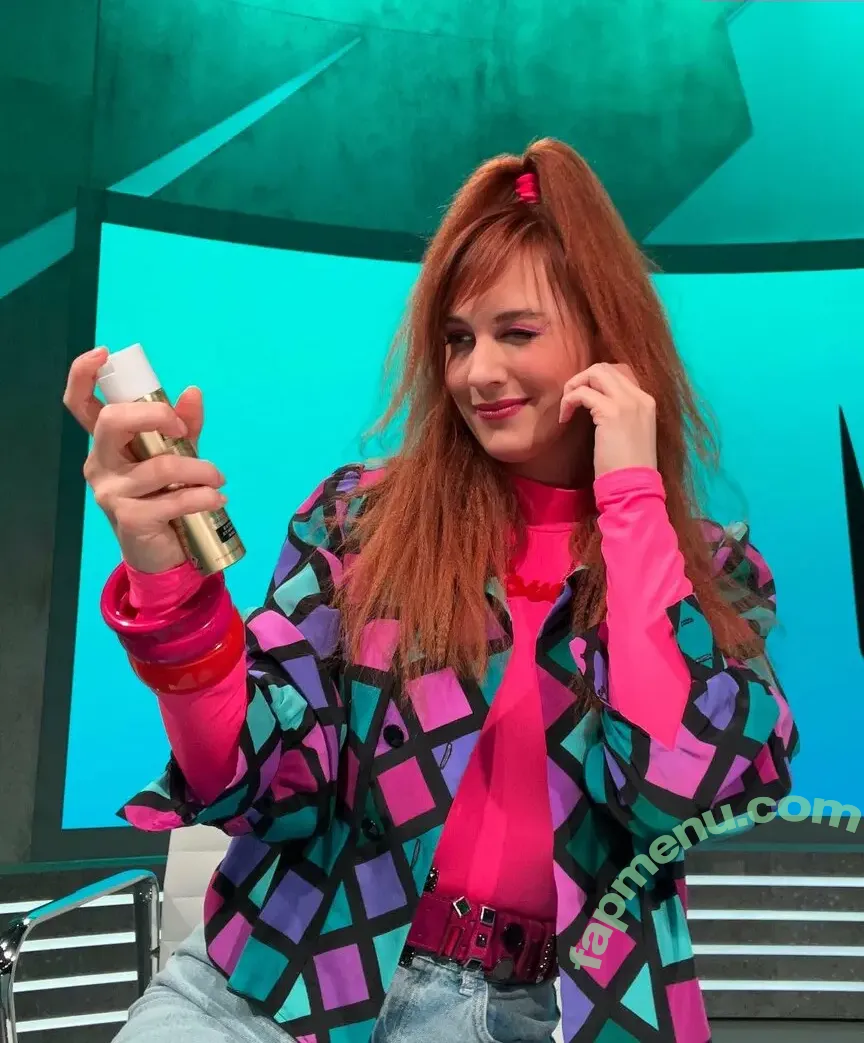 Sjokz nude photo #0165 (Eefje Depoortere / eefjah)