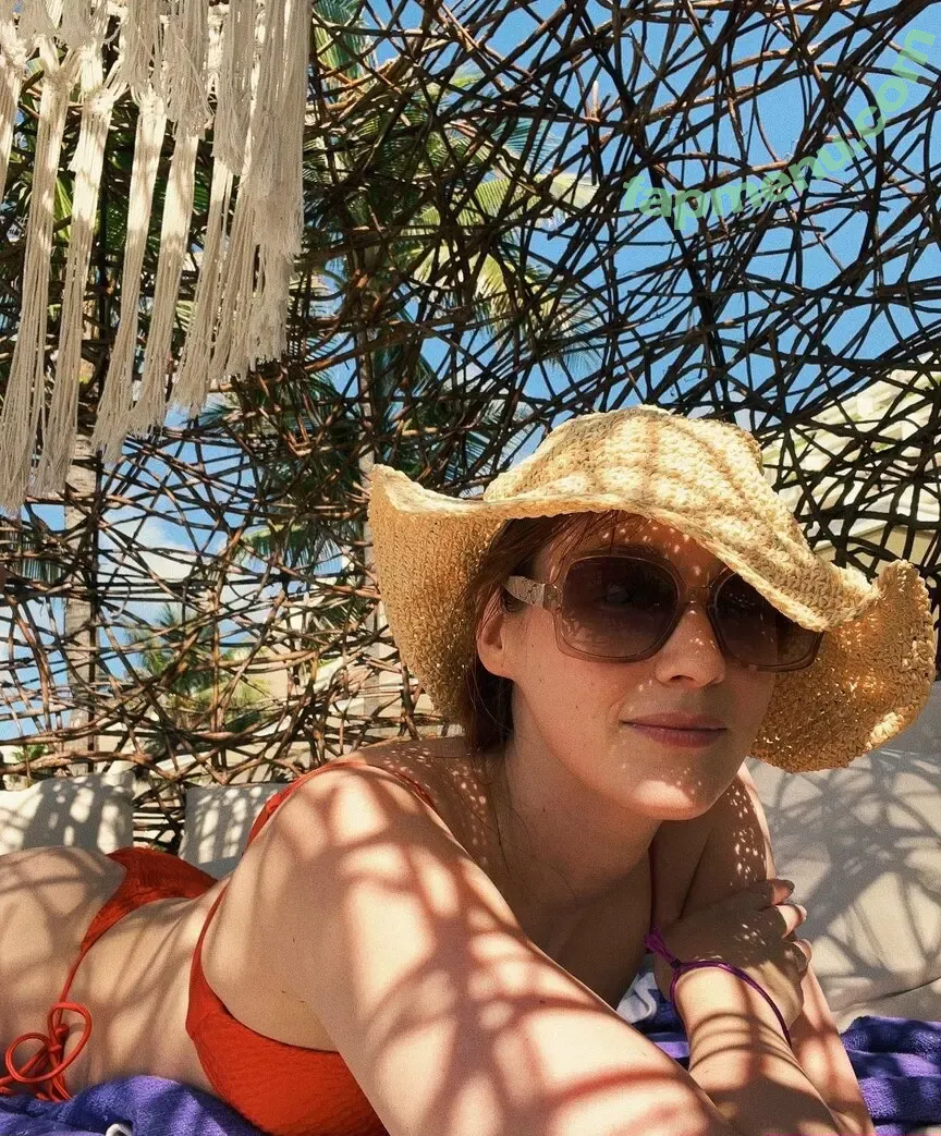 Sjokz nude photo #0242 (Eefje Depoortere / eefjah)