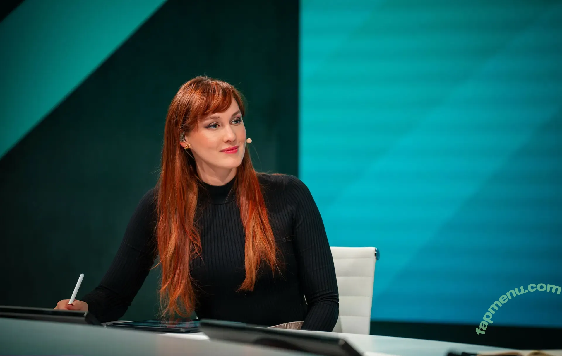 Sjokz nude photo #0289 (Eefje Depoortere / eefjah)