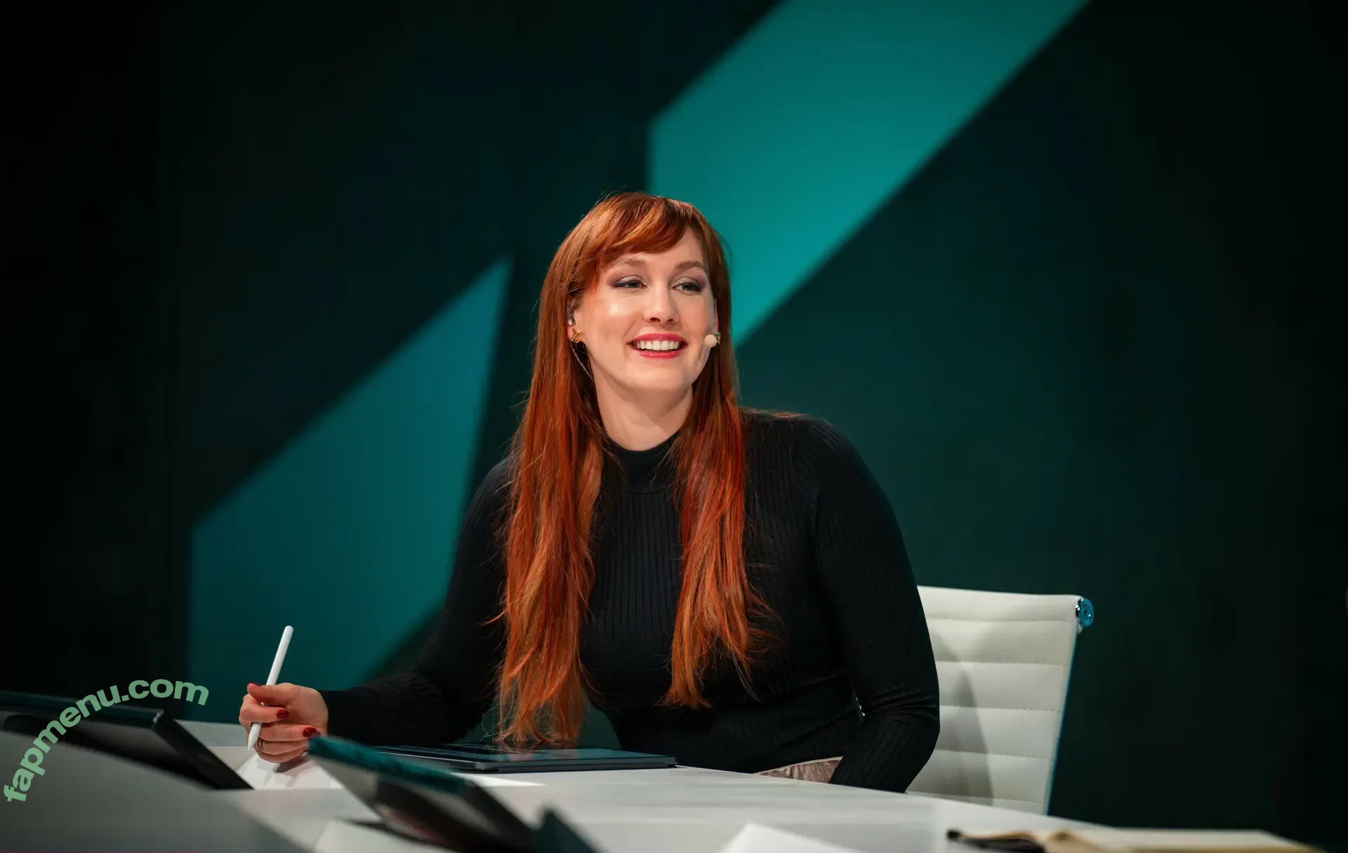 Sjokz nude photo #0291 (Eefje Depoortere / eefjah)