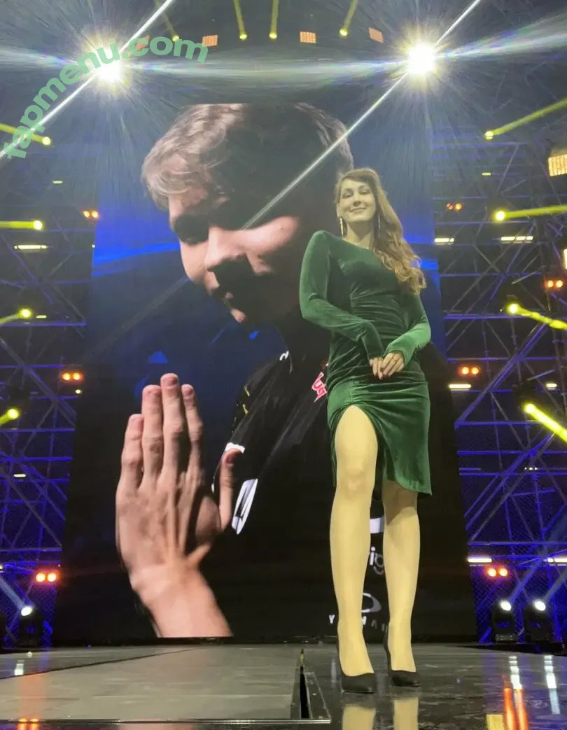 Sjokz nude photo #0312 (Eefje Depoortere / eefjah)