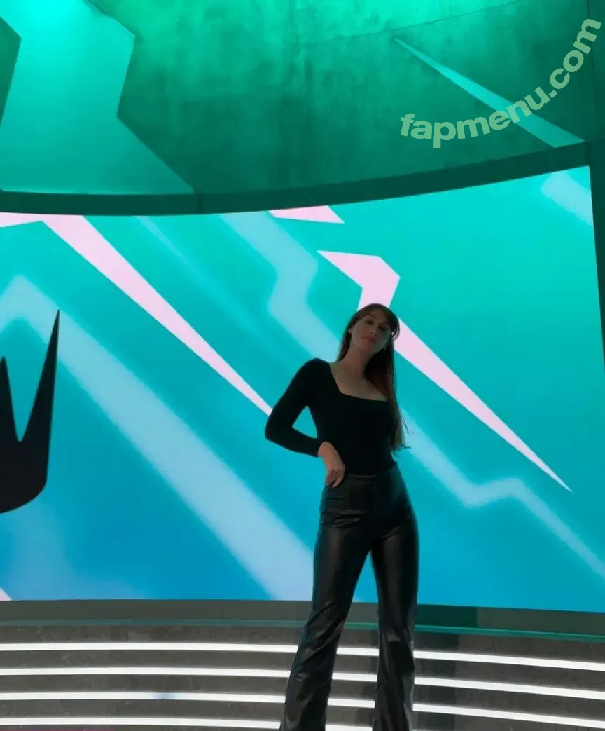 Sjokz nude photo #0328 (Eefje Depoortere / eefjah)