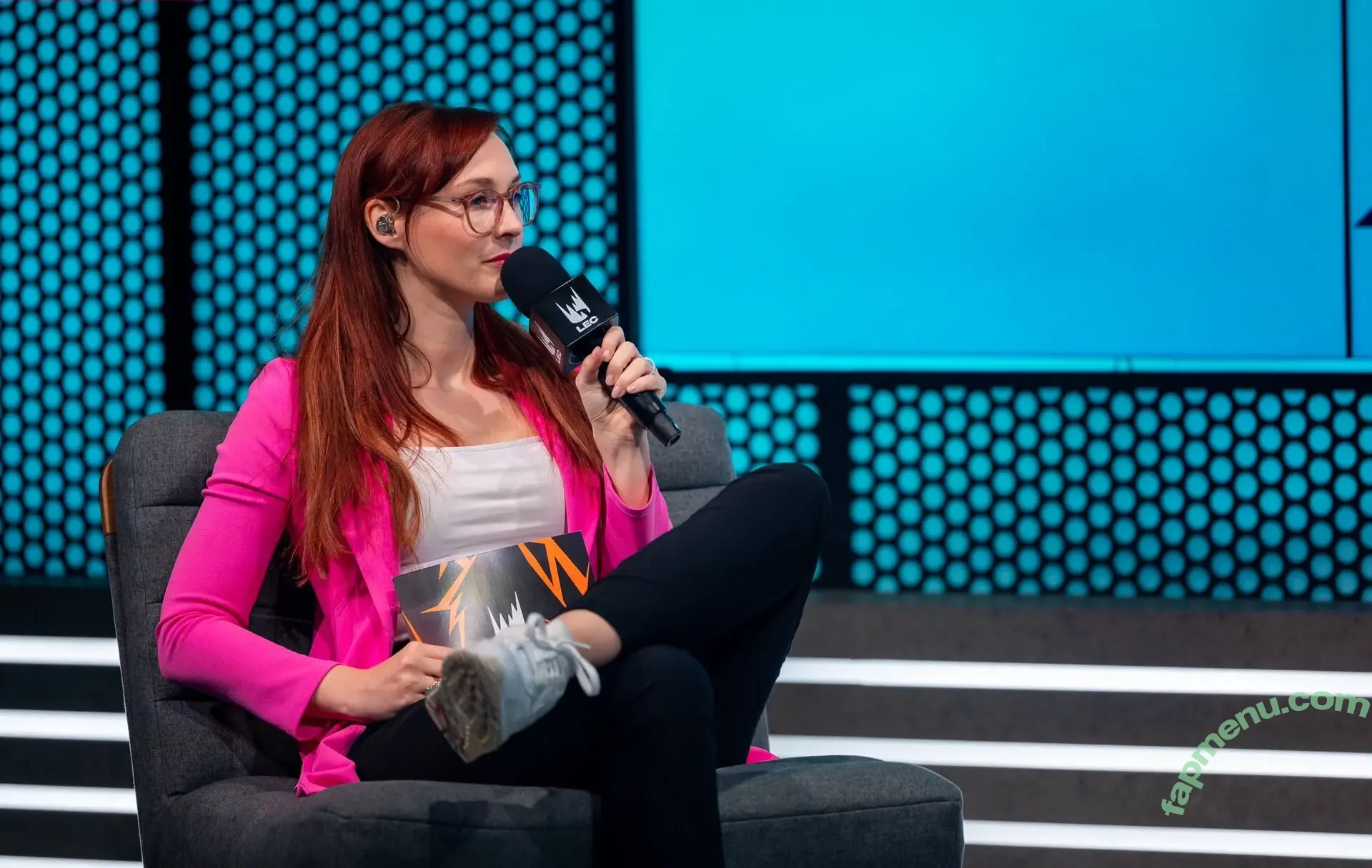 Sjokz nude photo #0355 (Eefje Depoortere / eefjah)