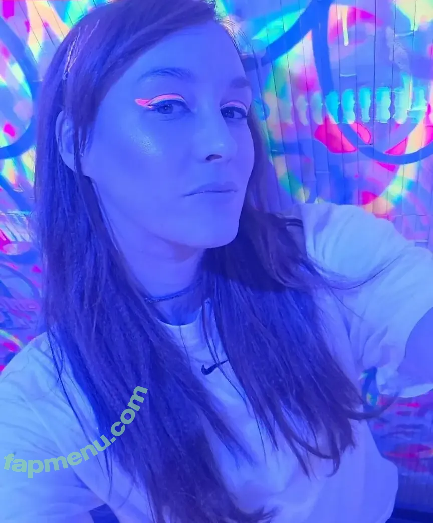 Sjokz nude photo #0500 (Eefje Depoortere / eefjah)