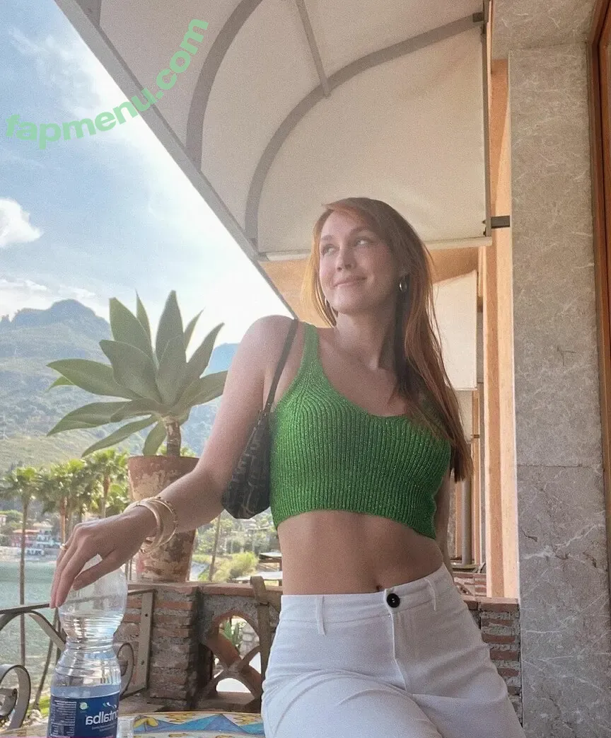 Sjokz nude photo #0550 (Eefje Depoortere / eefjah)