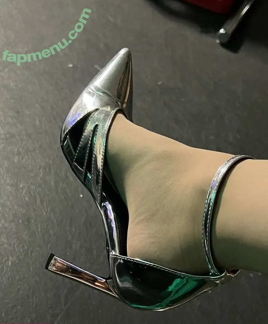 Sjokz nude photo #0641 (Eefje Depoortere / eefjah)