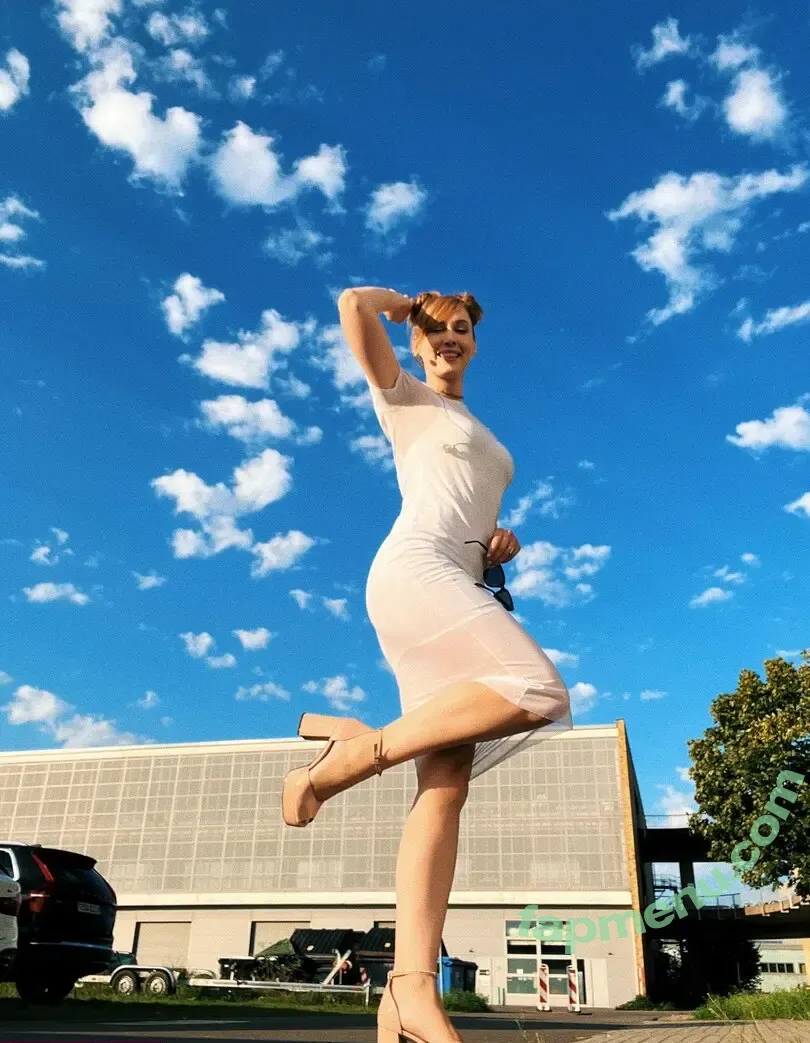 Sjokz nude photo #0649 (Eefje Depoortere / eefjah)