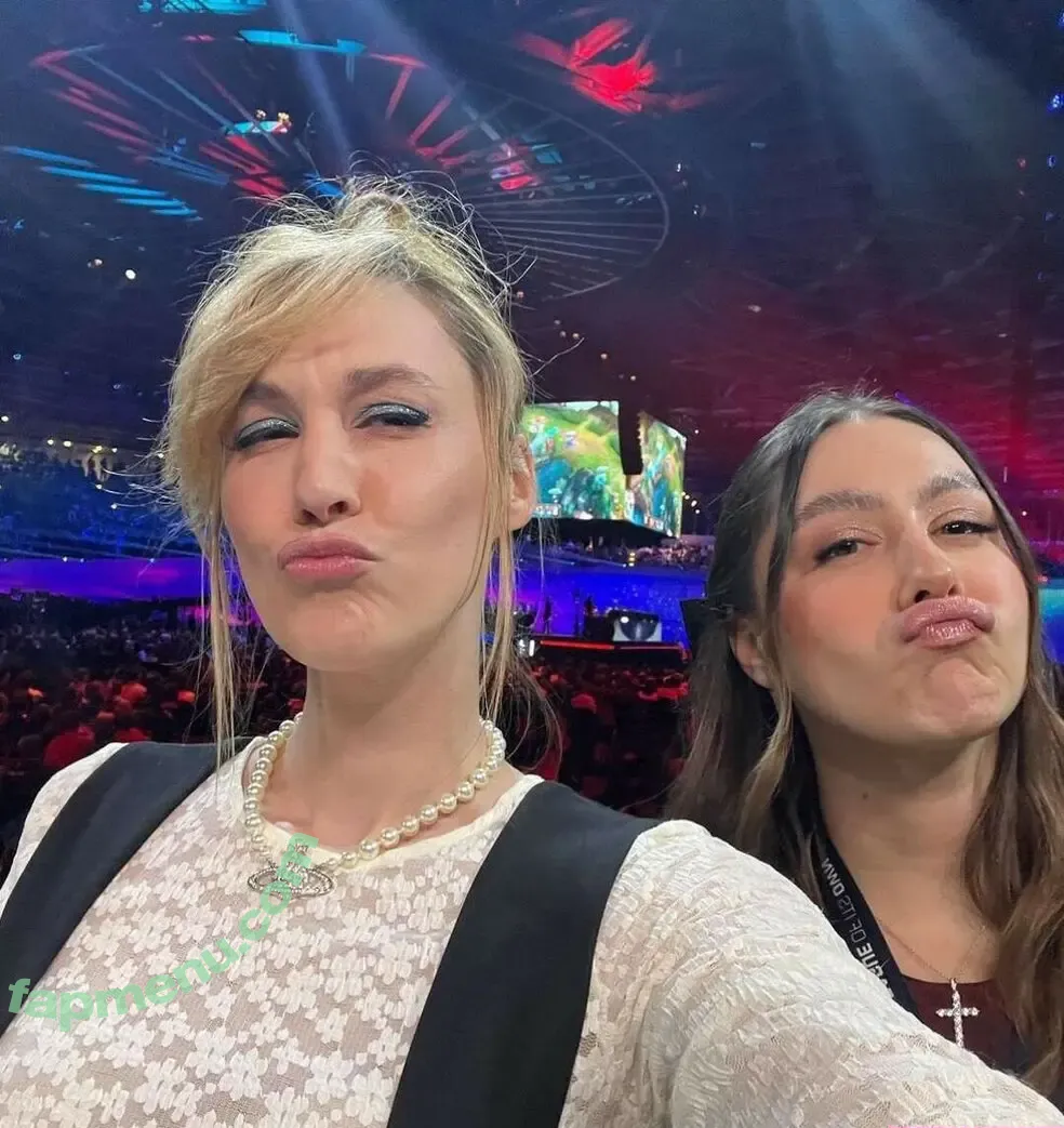 Sjokz nude photo #0779 (Eefje Depoortere / eefjah)