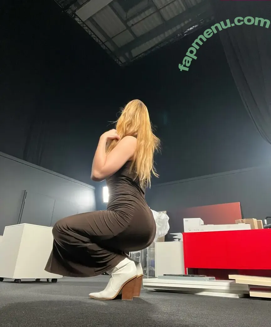 Sjokz nude photo #0868 (Eefje Depoortere / eefjah)