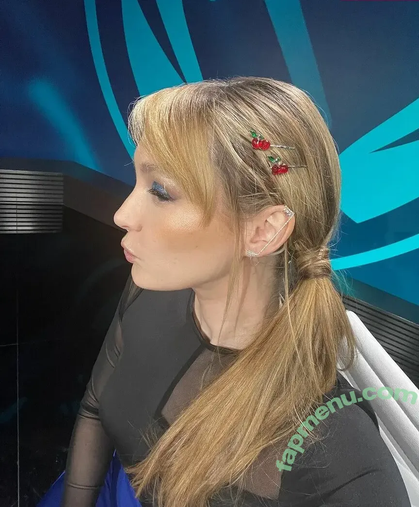 Sjokz nude photo #0881 (Eefje Depoortere / eefjah)