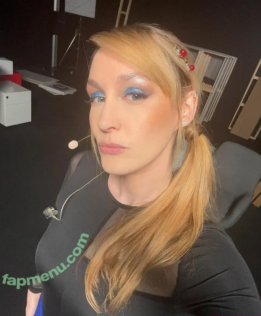 Sjokz nude photo #0884 (Eefje Depoortere / eefjah)