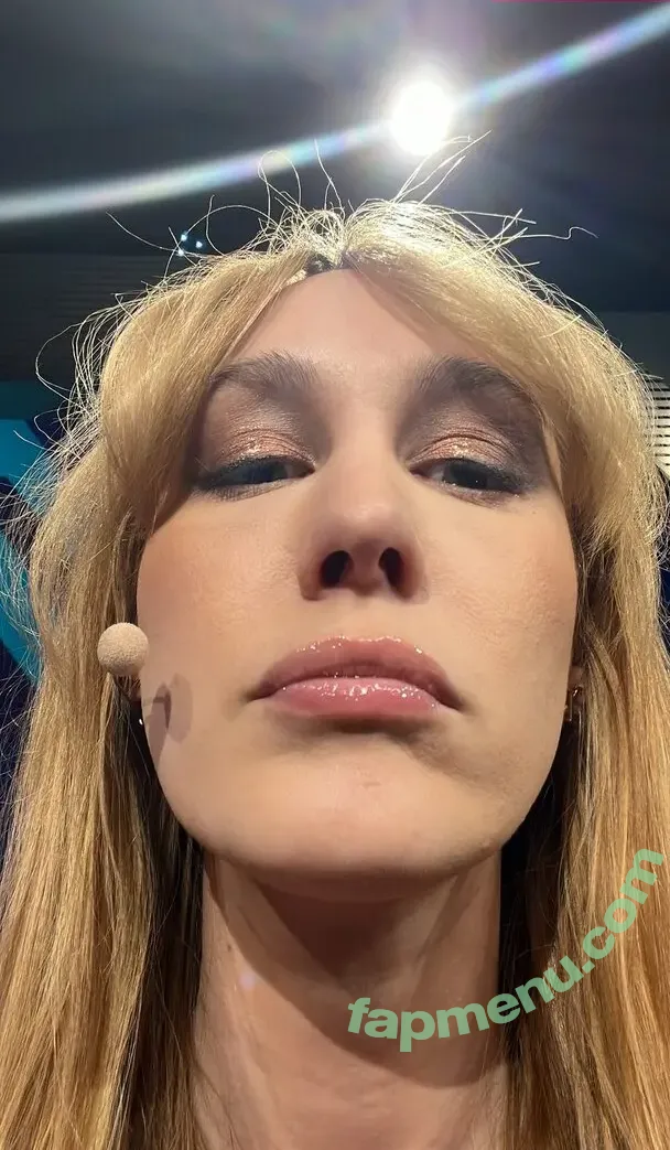 Sjokz nude photo #0898 (Eefje Depoortere / eefjah)