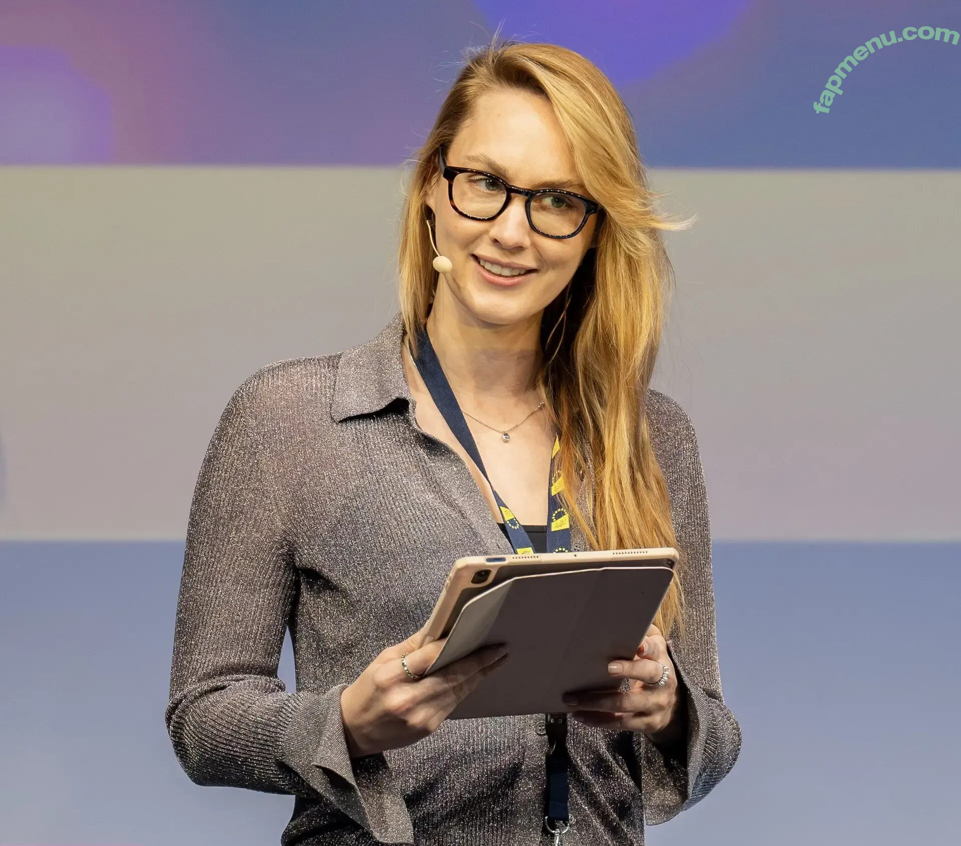 Sjokz nude photo #0929 (Eefje Depoortere / eefjah)