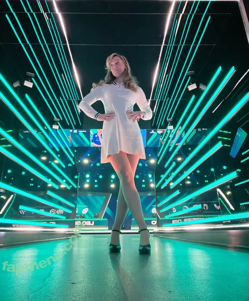 Sjokz nude photo #0933 (Eefje Depoortere / eefjah)