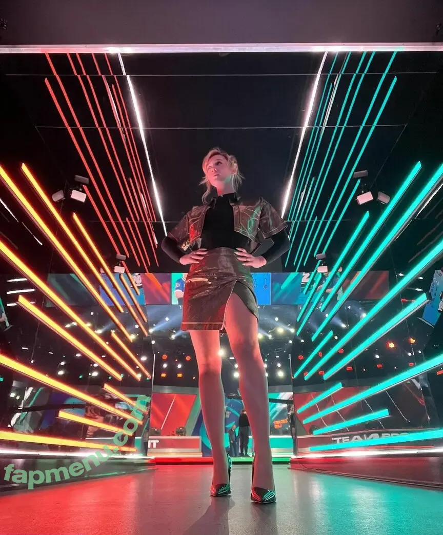 Sjokz nude photo #0938 (Eefje Depoortere / eefjah)