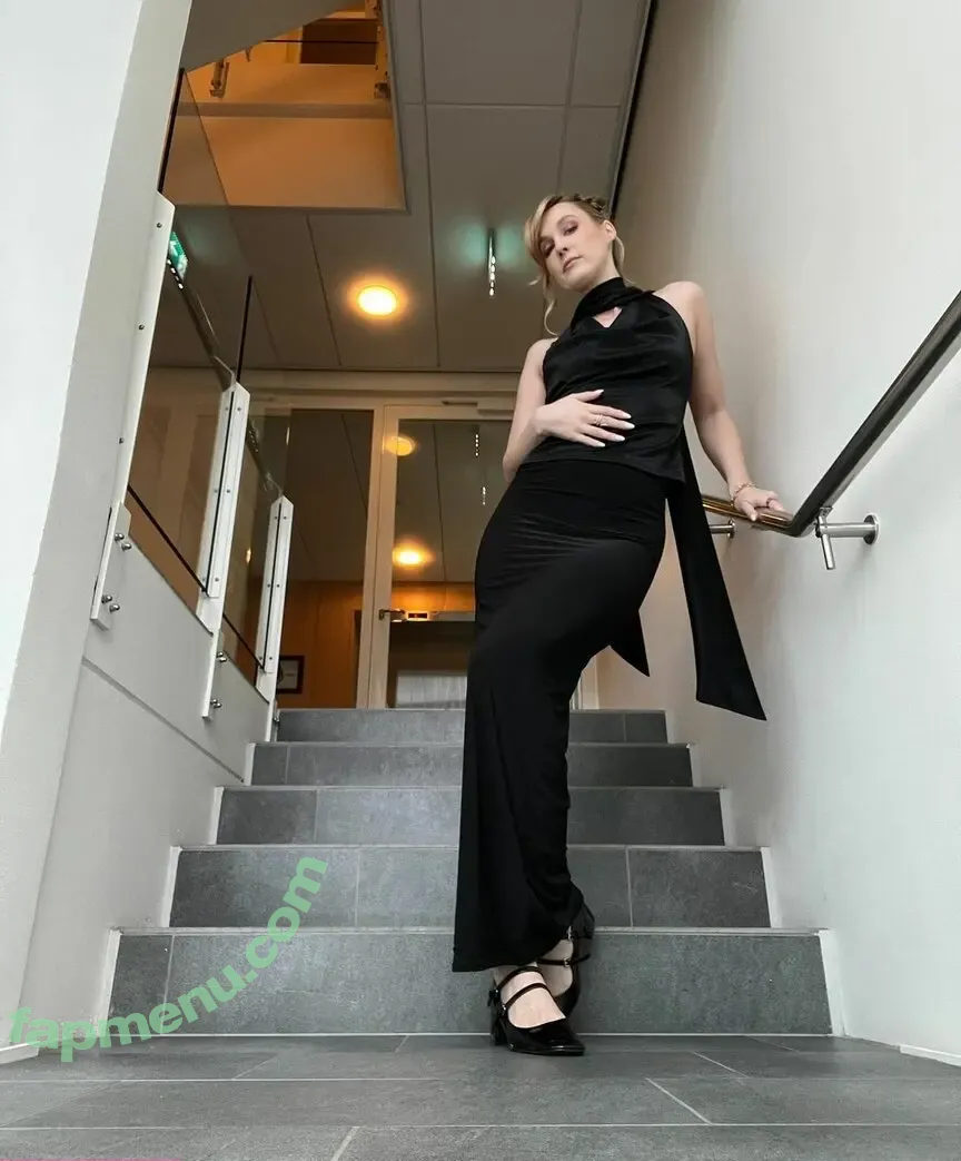 Sjokz nude photo #0972 (Eefje Depoortere / eefjah)