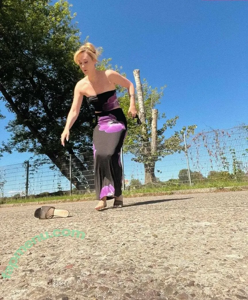 Sjokz nude photo #1106 (Eefje Depoortere / eefjah)