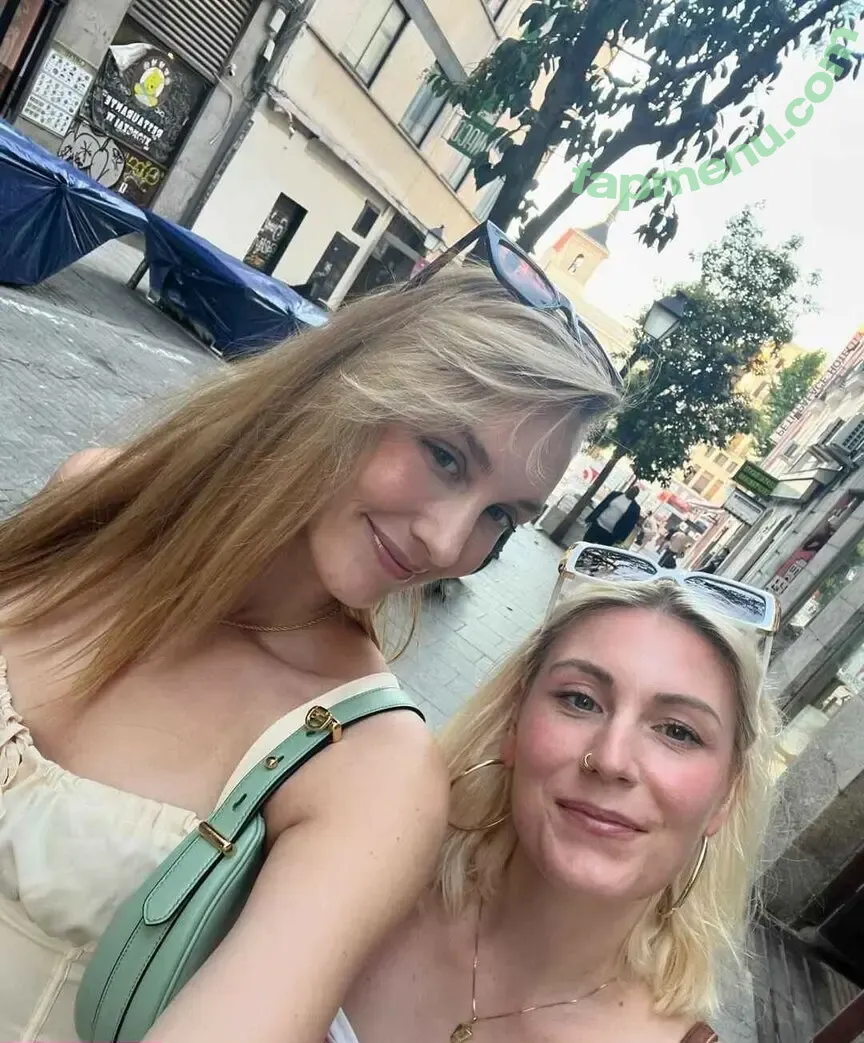 Sjokz nude photo #1123 (Eefje Depoortere / eefjah)